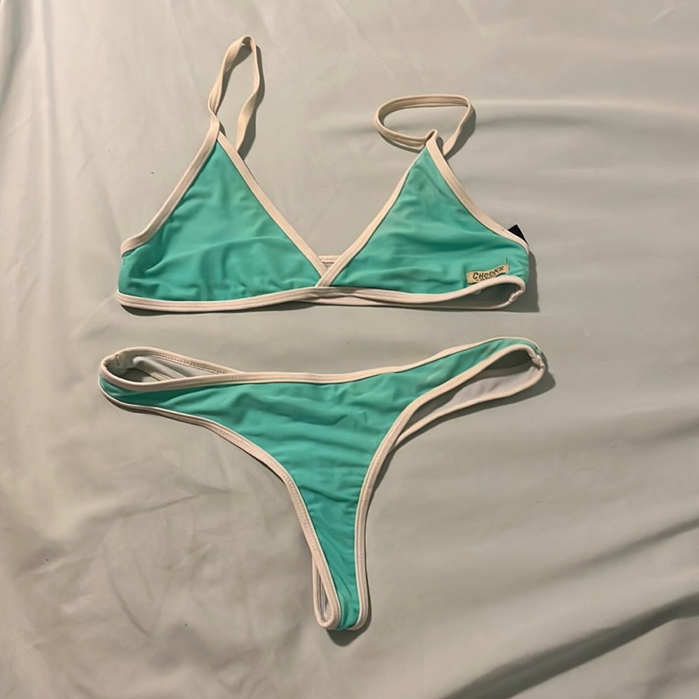 chooks vine green set